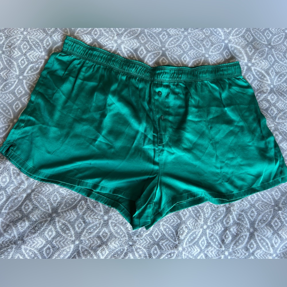 PINK Victoria's Secret Emerald Green Lounge Shorts